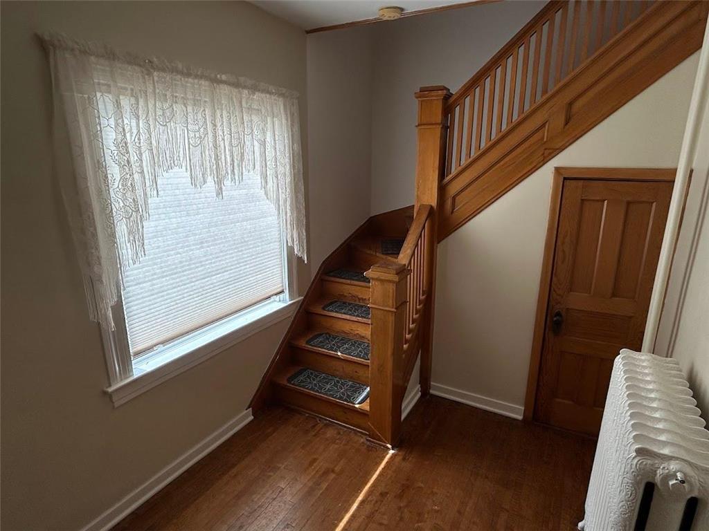 10 Park Street N Fairfax MN 55332 7082778 image12