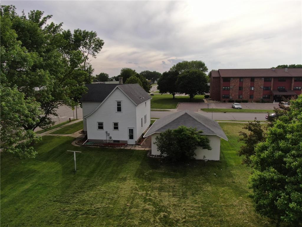 10 Park Street N Fairfax MN 55332 7082778 image16