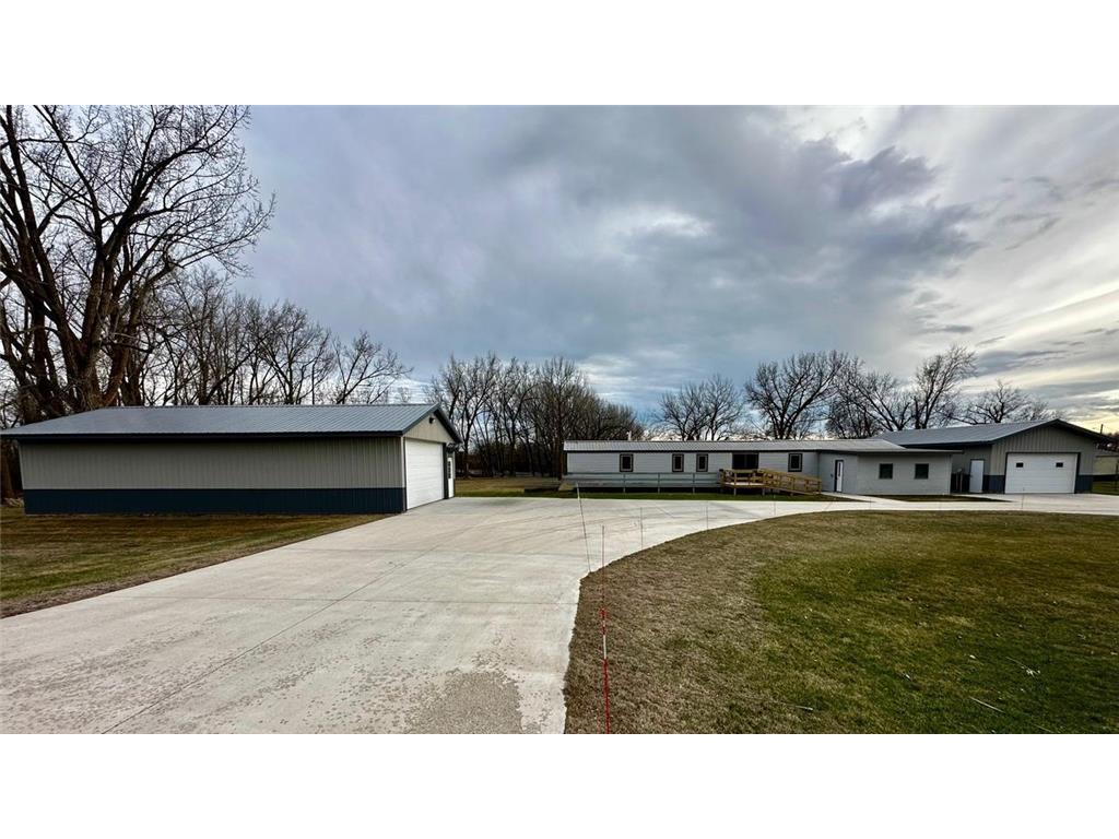 10 State Highway 55 E Farwell MN 56327 7061181 image11