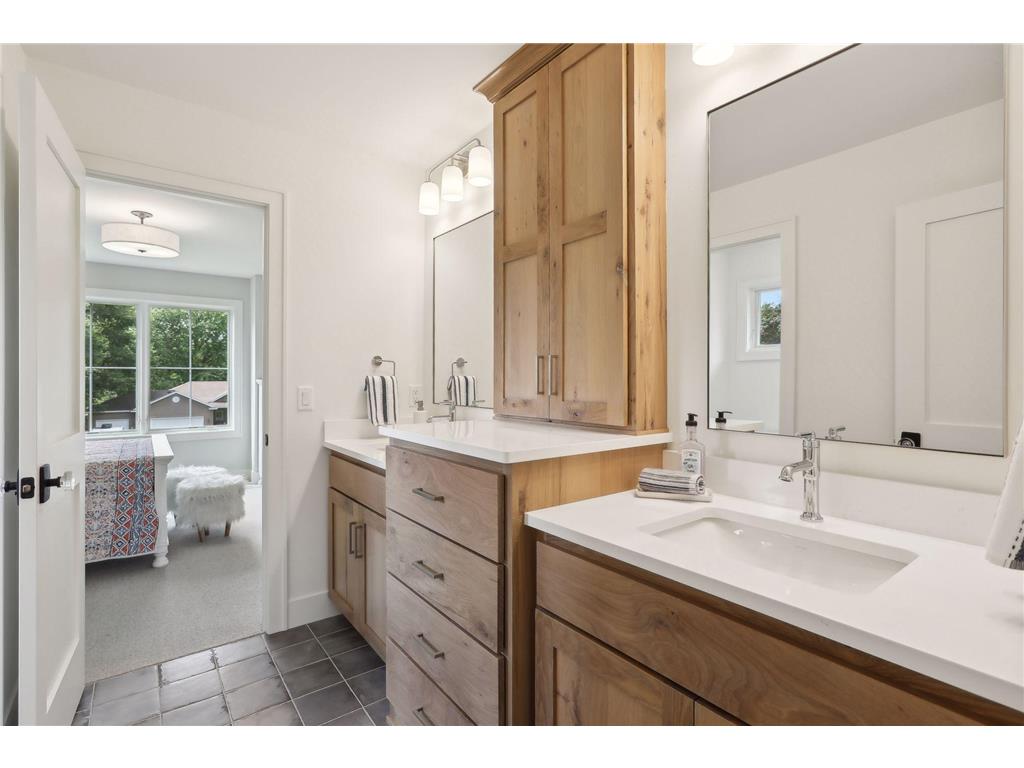 10 Sunny Side Ln Sunfish Lake MN 55118 7102457 image36