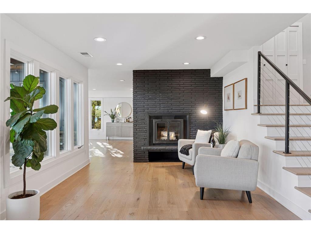 10 W Shore Road North Oaks MN 55127 - Gilfillan 6807036 image11