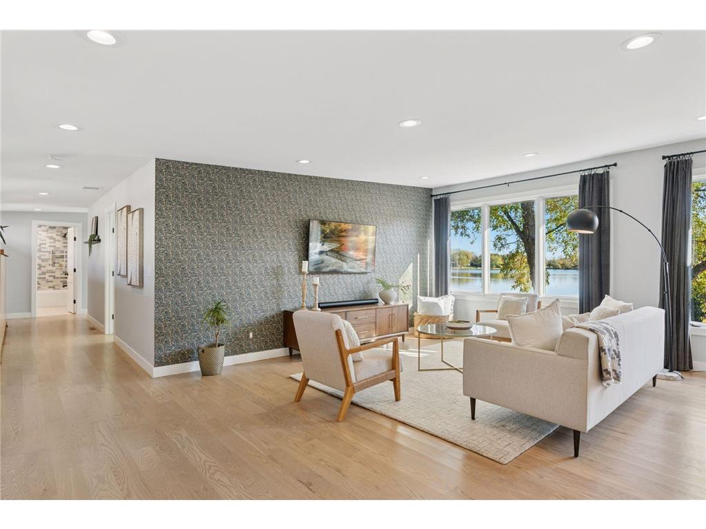 10 W Shore Road North Oaks MN 55127 - Gilfillan 6807036 image15