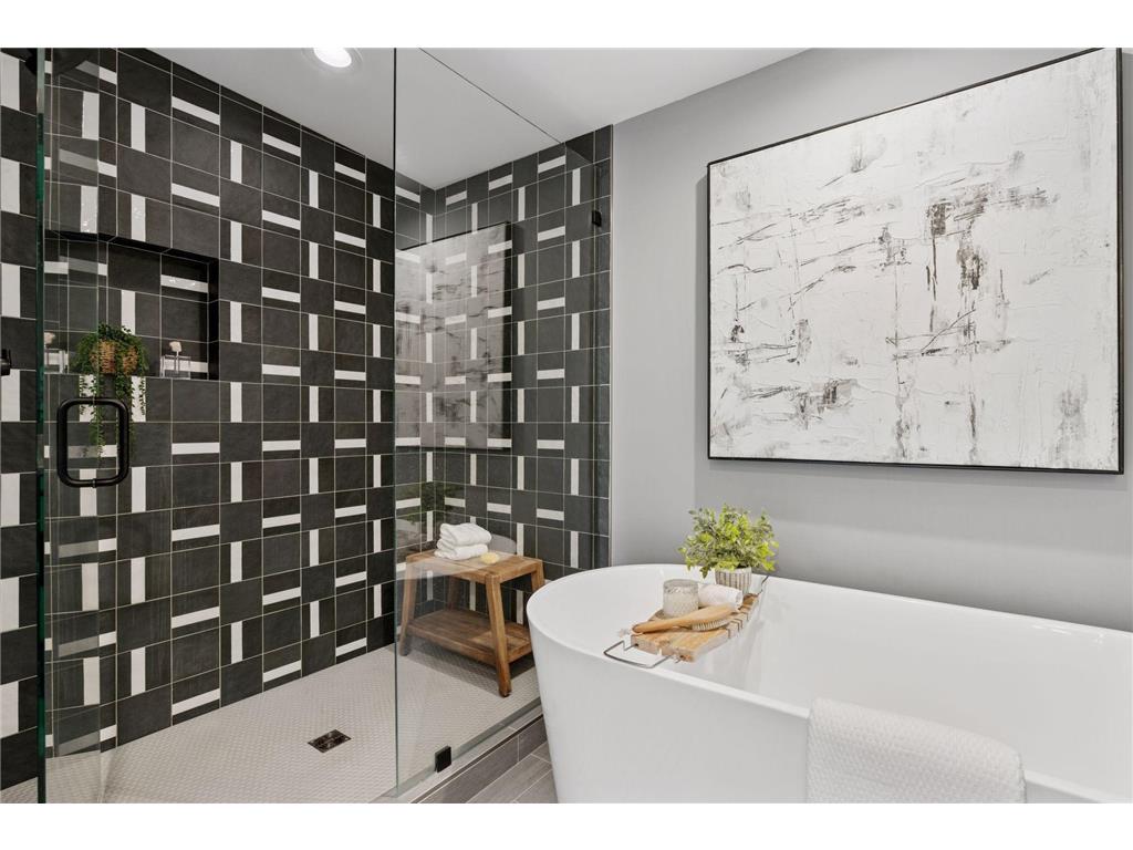 10 W Shore Road North Oaks MN 55127 - Gilfillan 6807036 image20