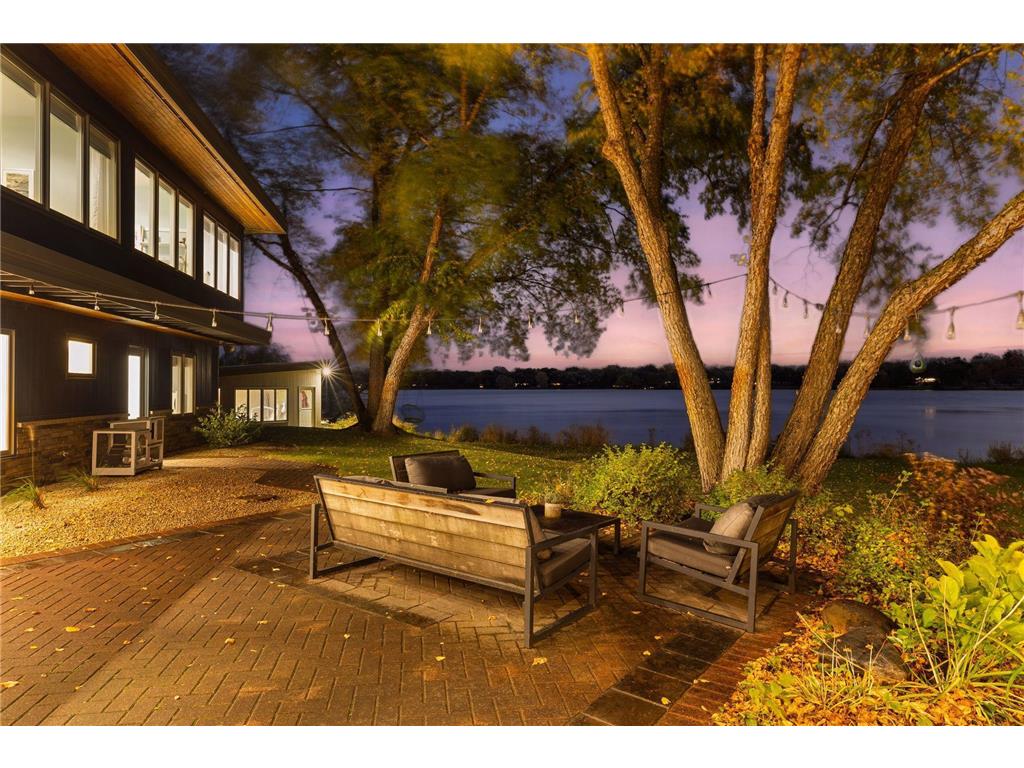 10 W Shore Road North Oaks MN 55127 - Gilfillan 6807036 image29