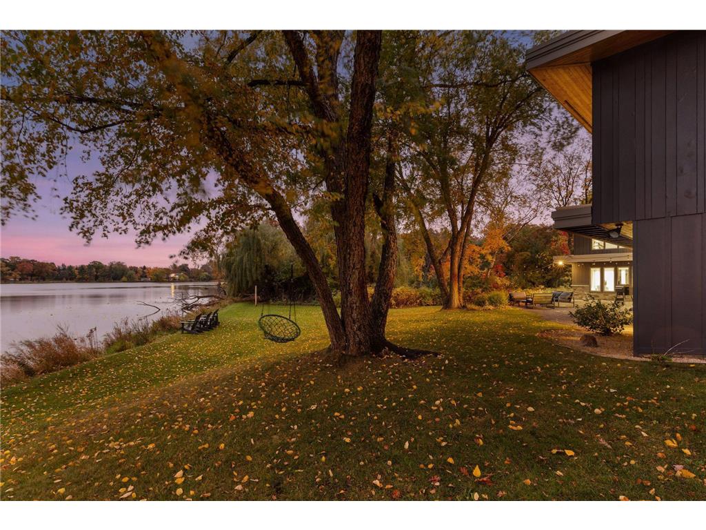 10 W Shore Road North Oaks MN 55127 - Gilfillan 6807036 image34