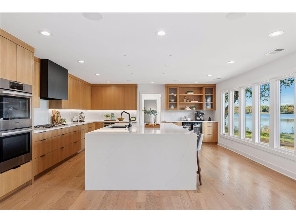 10 W Shore Road North Oaks MN 55127 - Gilfillan 6807036 image5