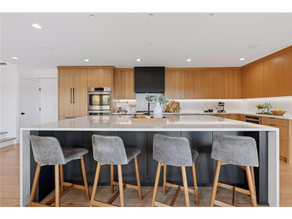 10 W Shore Road North Oaks MN 55127 - Gilfillan 6807036 image6