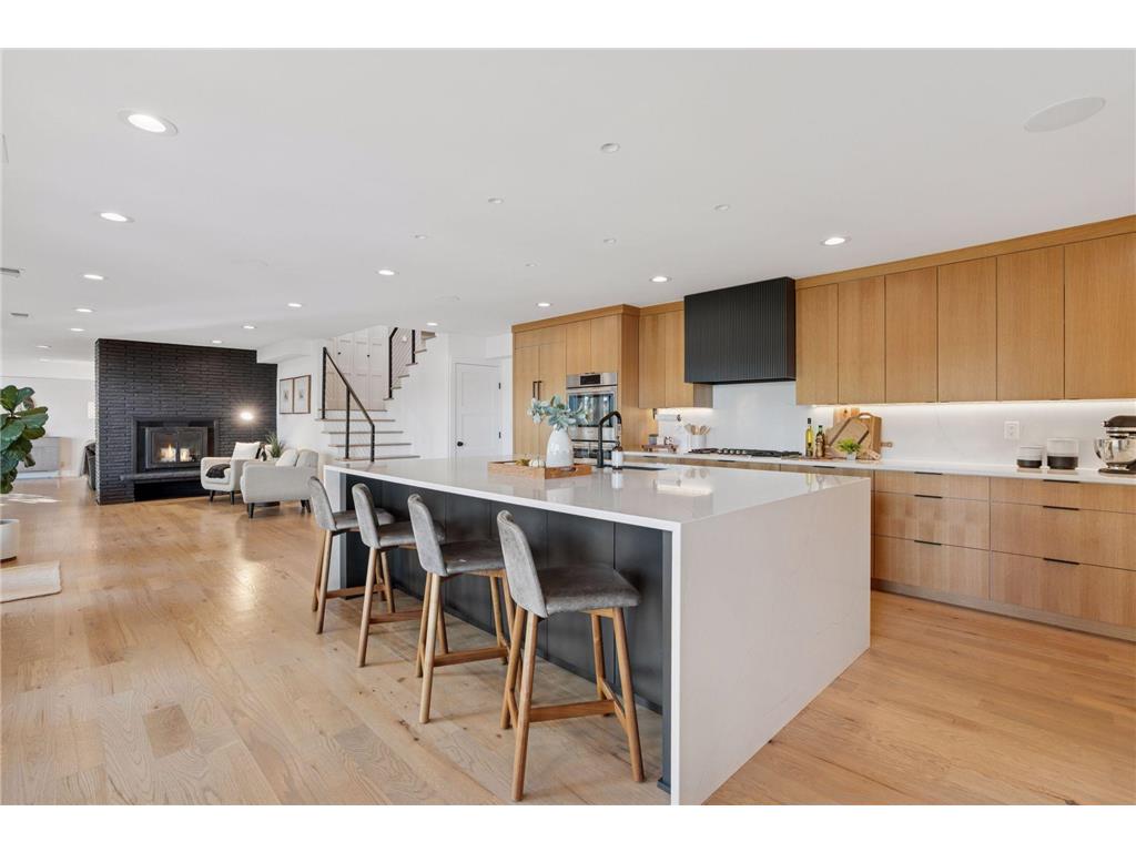 10 W Shore Road North Oaks MN 55127 - Gilfillan 6807036 image8