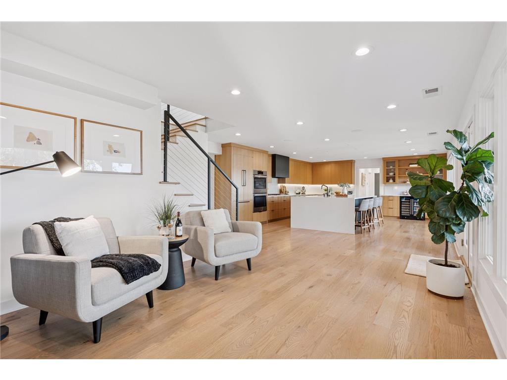 10 W Shore Road North Oaks MN 55127 - Gilfillan 6807036 image9