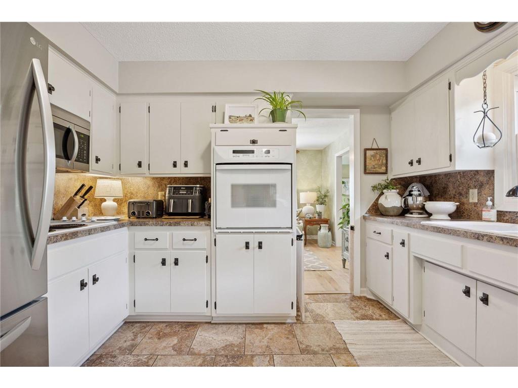 10 Western Terrace Golden Valley MN 55426 6779776 image17