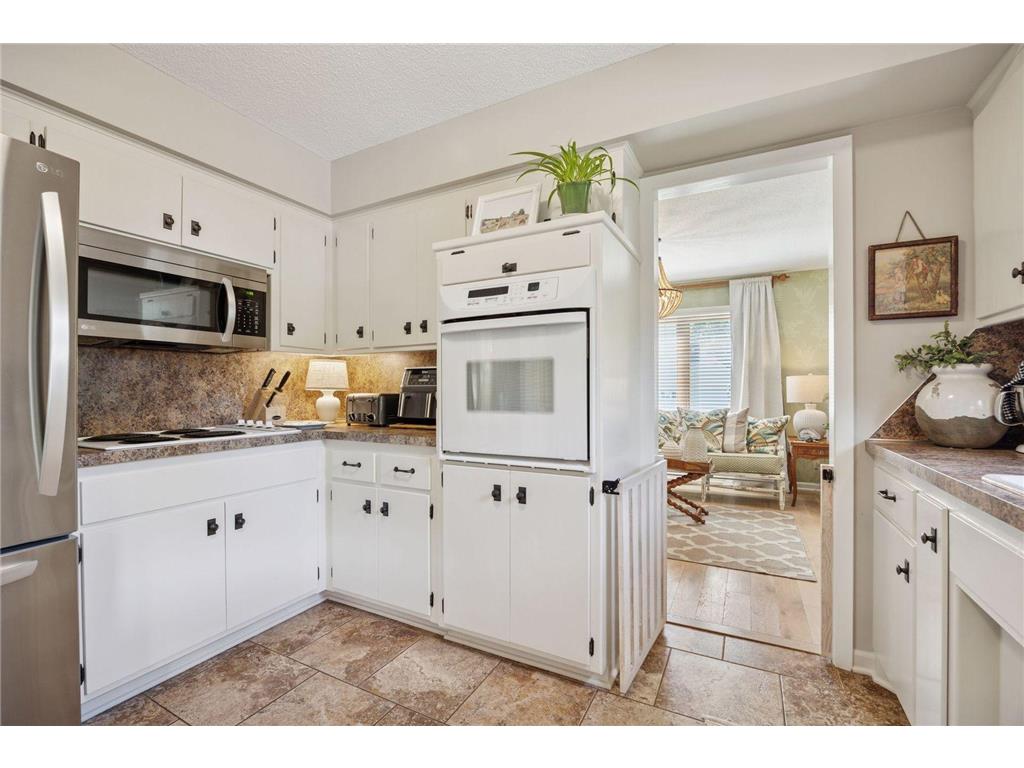 10 Western Terrace Golden Valley MN 55426 6779776 image18