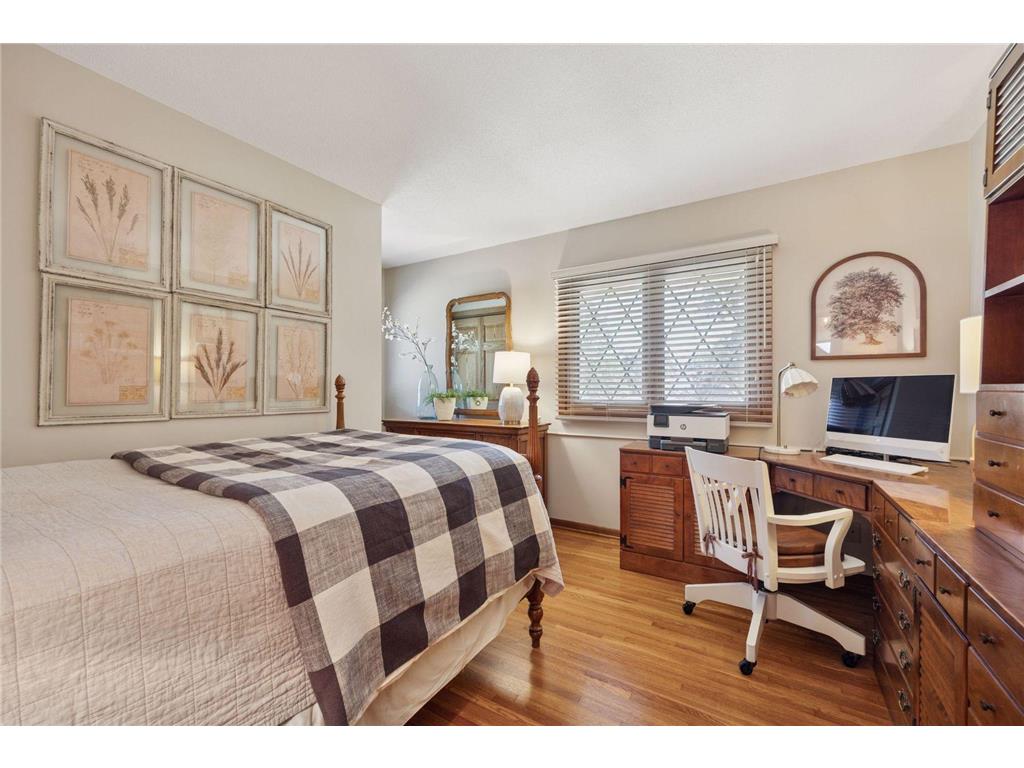 10 Western Terrace Golden Valley MN 55426 6779776 image19