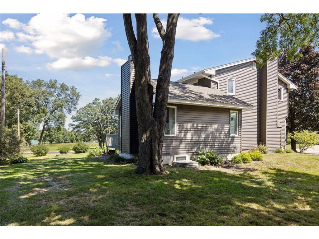 10 Western Terrace Golden Valley MN 55426 6779776 image39