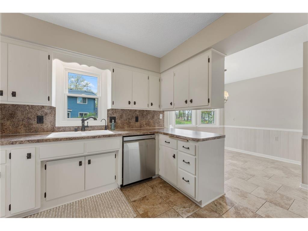 10 Western Terrace Golden Valley MN 55426 7065229 image18