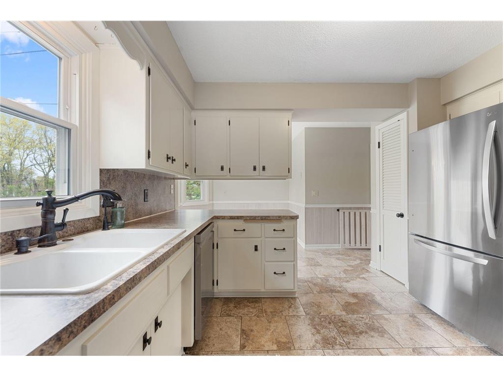 10 Western Terrace Golden Valley MN 55426 7065229 image20