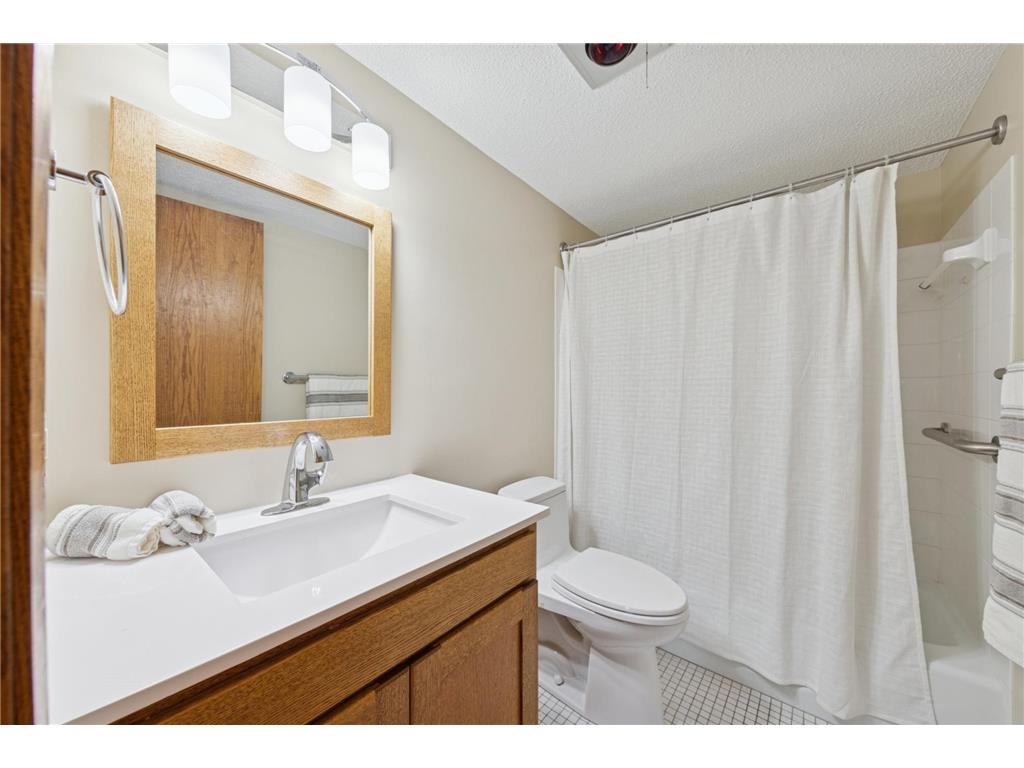 10 Windsor Court #311 New Brighton MN 55112 7014452 image15