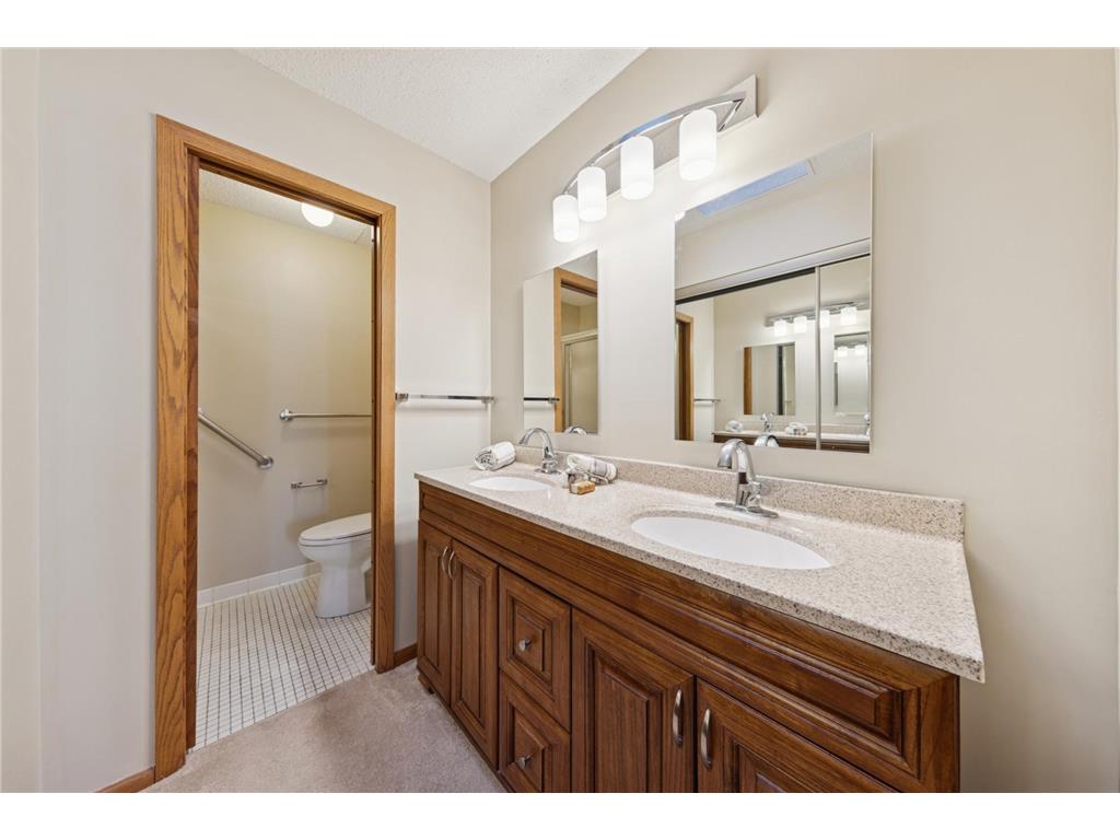 10 Windsor Court #311 New Brighton MN 55112 7014452 image17