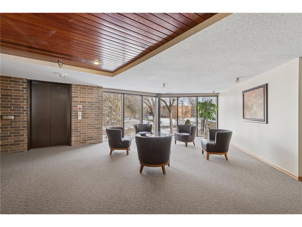 10 Windsor Court #311 New Brighton MN 55112 7014452 image2