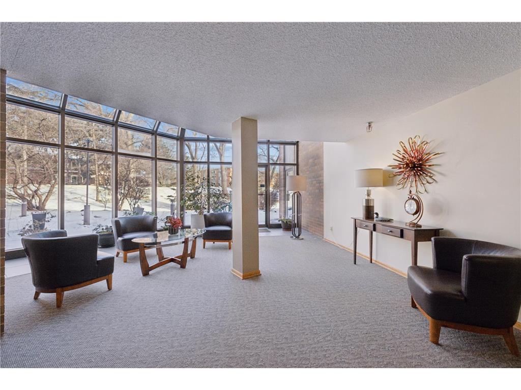 10 Windsor Court #311 New Brighton MN 55112 7014452 image3