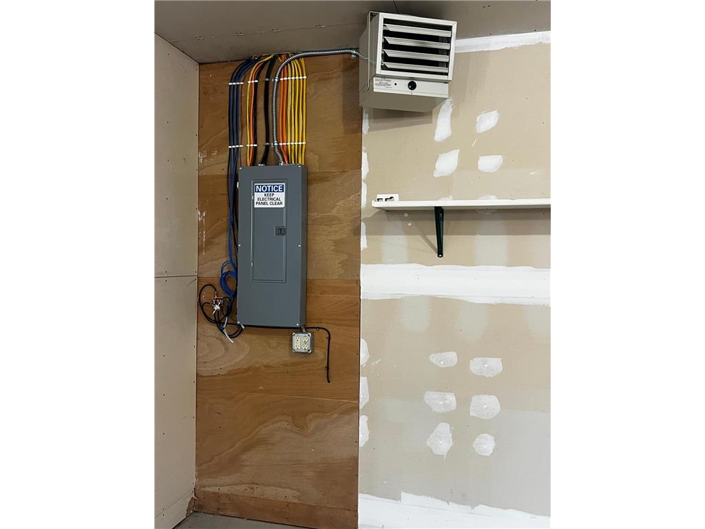 100 & 110 Fromm Circle Granite Falls MN 56241 6825733 image30