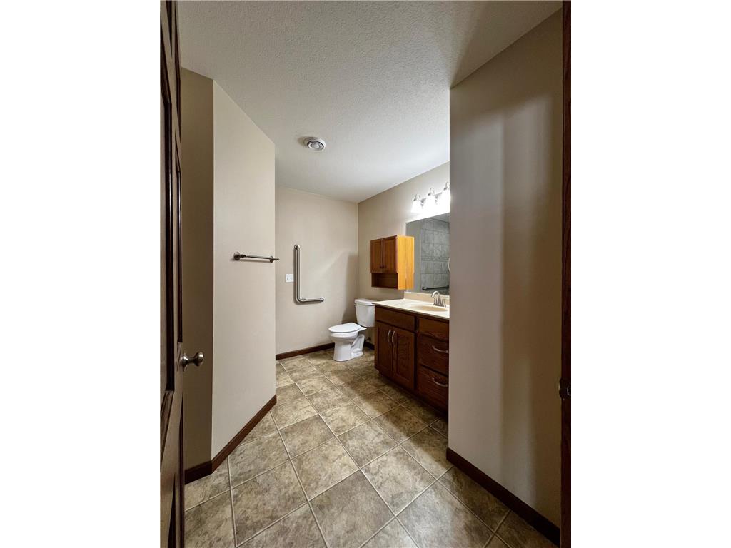 100 & 110 Fromm Circle Granite Falls MN 56241 6825733 image9