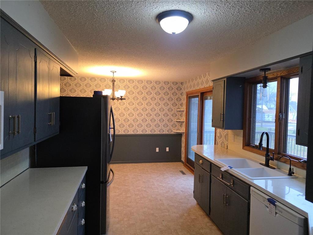 100 1st Street E Vernon Center MN 56090 7005649 image2