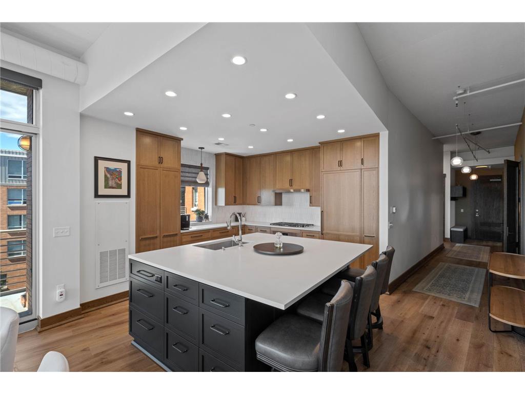 100 2nd Street NE #A560 Minneapolis MN 55413 7073360 image2