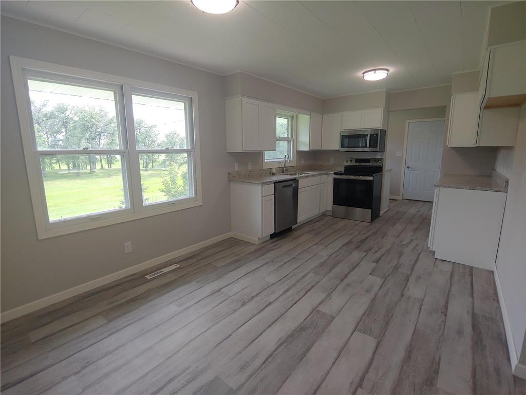 100 2nd Street NE Hallock MN 56728 7028492 image12