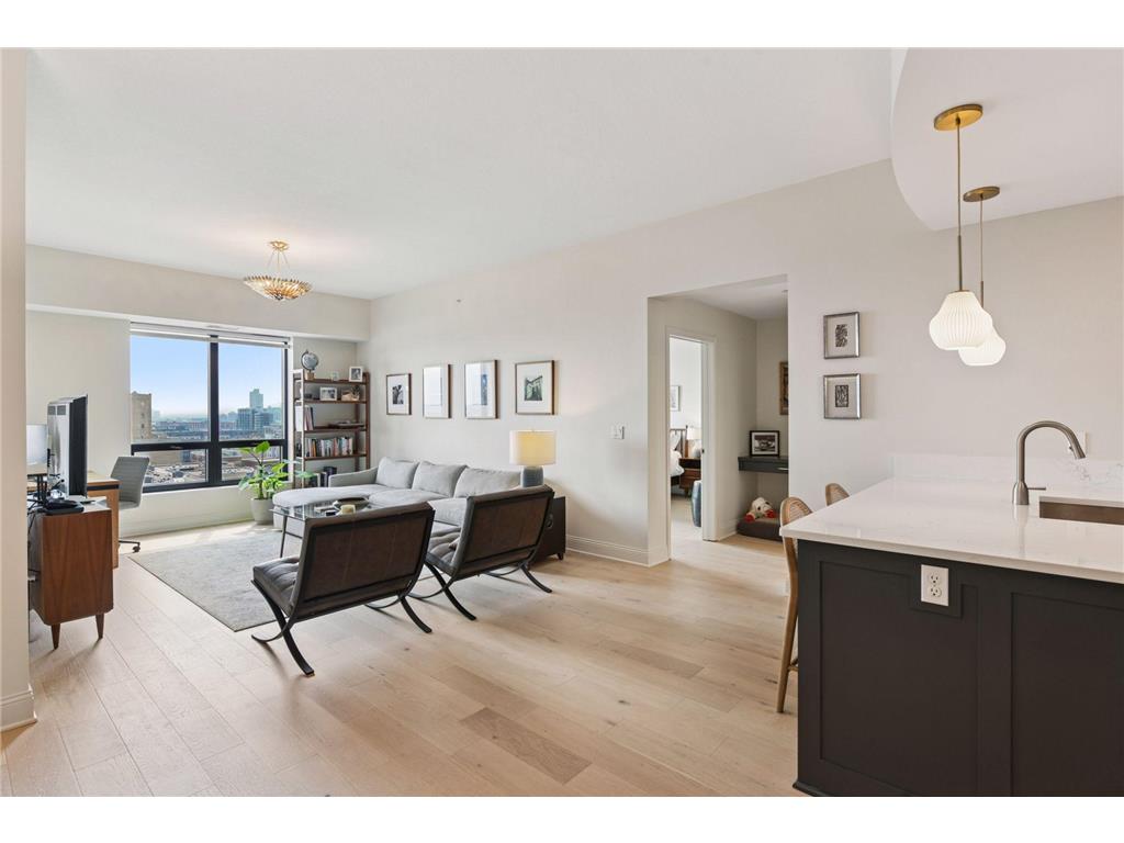 100 3rd Avenue S #1001 Minneapolis MN 55401 - Mississippi 6765033 image1