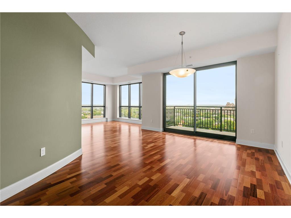 100 3rd Avenue S #1403 Minneapolis MN 55401 6441116 image1