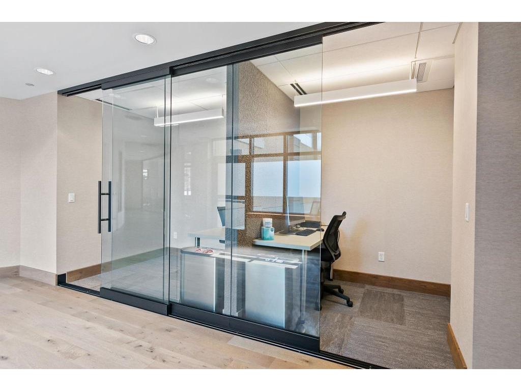 100 3rd Avenue S #1703 Minneapolis MN 55401 7068470 image32