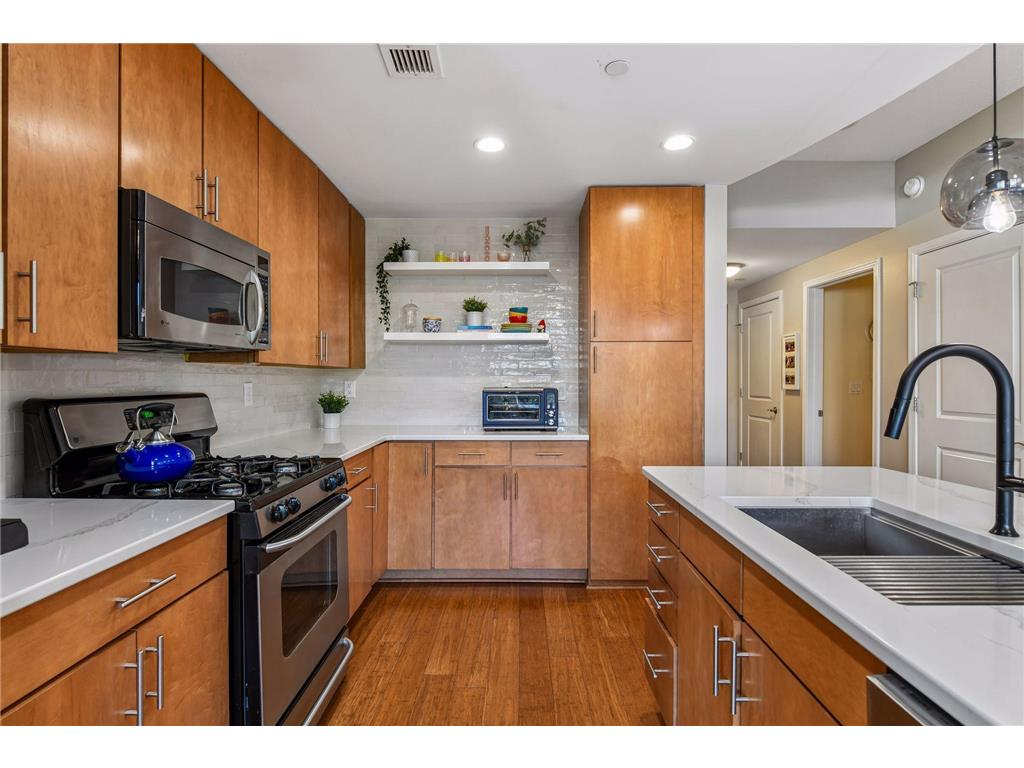 100 3rd Avenue S #606 Minneapolis MN 55401 7051400 image14