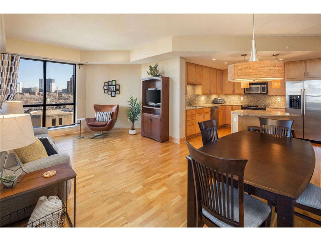 100 3rd Avenue S #704 Minneapolis MN 55401 6494369 image1