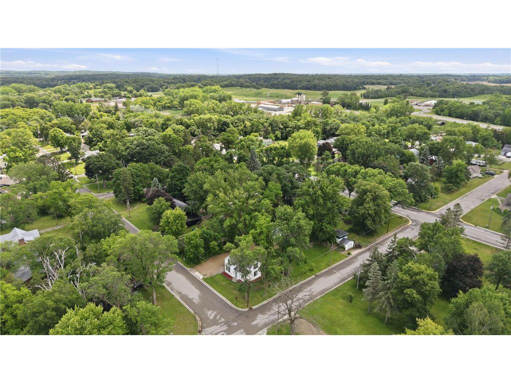 100 3rd Avenue SE New London MN 56273 7096581 image31
