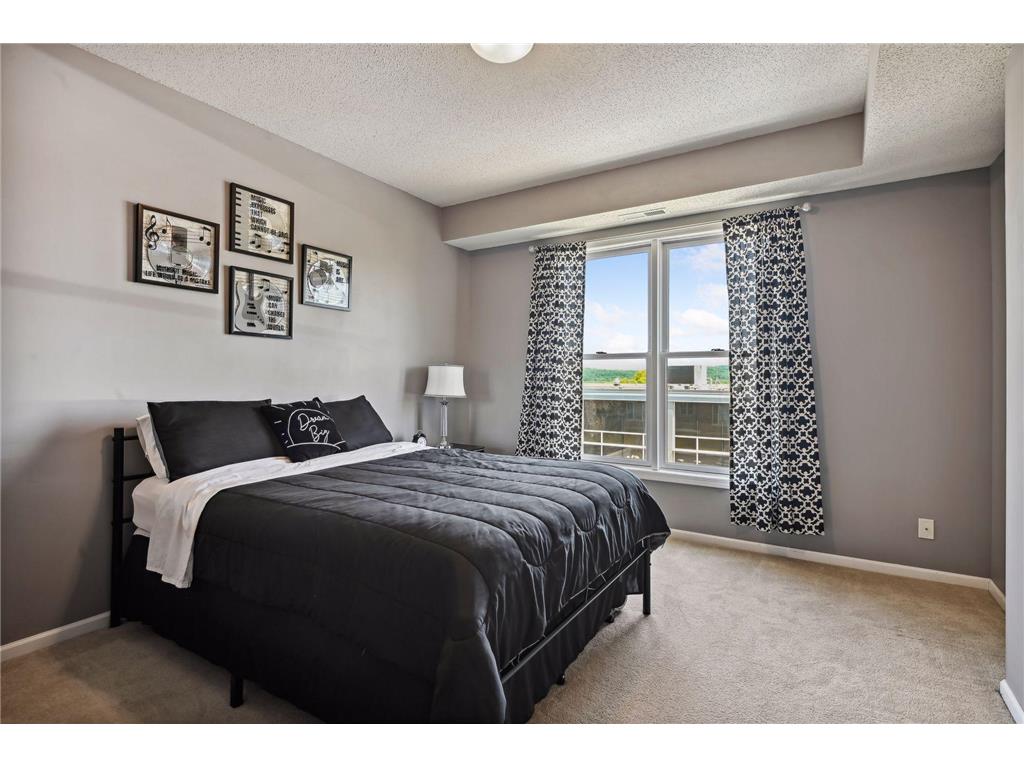 100 4th Avenue N 210, South Saint Paul, MN, 55075 MLS 6505642 Edina Realty