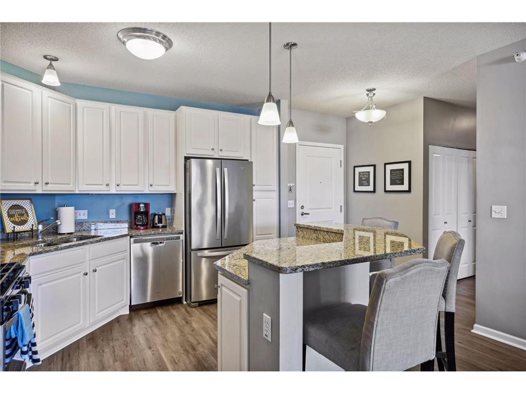 100 4th Avenue N 210, South Saint Paul, MN, 55075 MLS 6505642 Edina Realty