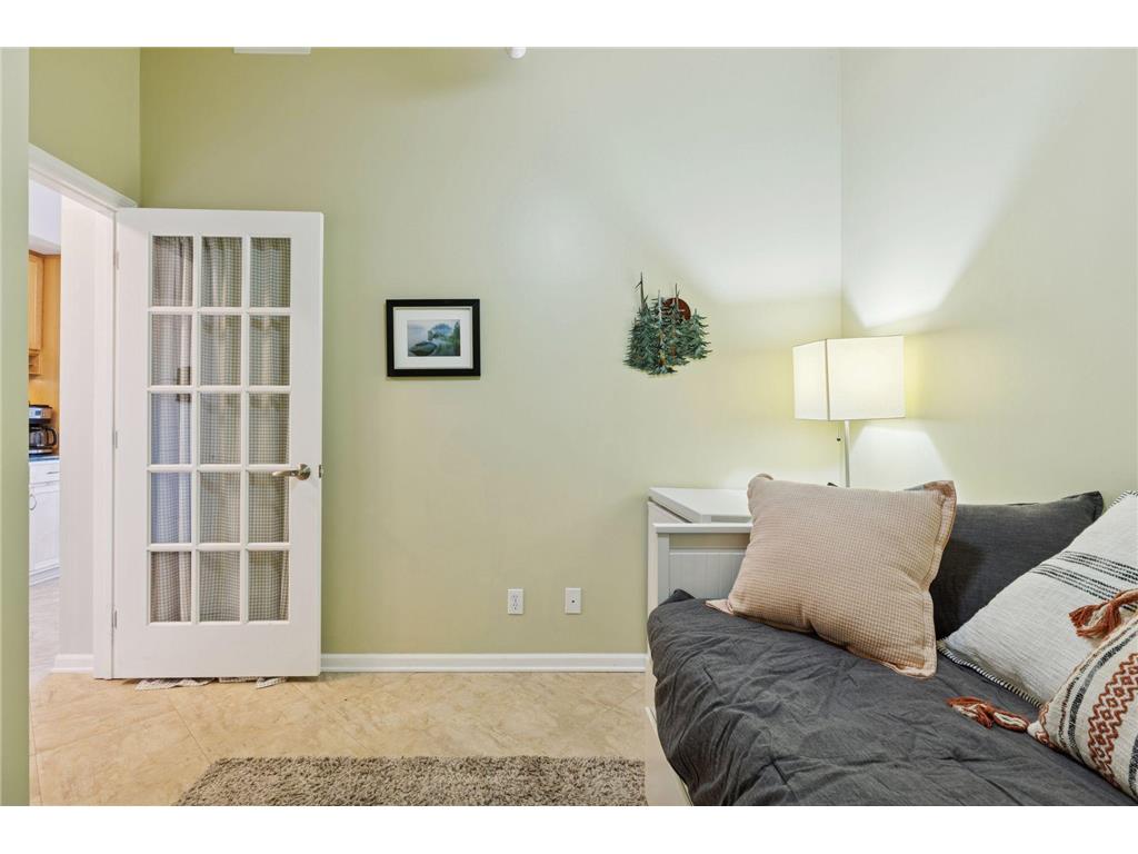 100 4th Avenue N #308 South Saint Paul MN 55075 - Mississippi 6814128 image15