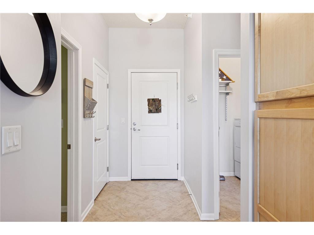 100 4th Avenue N #308 South Saint Paul MN 55075 - Mississippi 6814128 image16