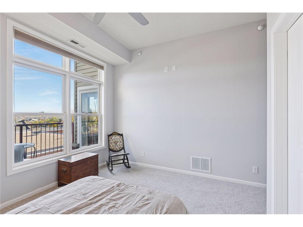 100 4th Avenue N #308 South Saint Paul MN 55075 - Mississippi 6814128 image24