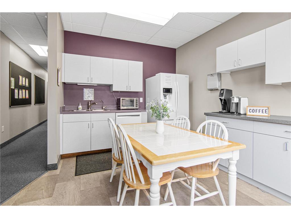 100 Bridgepoint Drive South Saint Paul MN 55075 6806218 image18