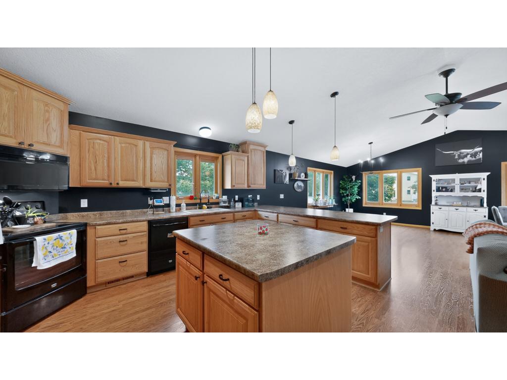 100 Capelle Street Spring Valley MN 55975 7057555 image32