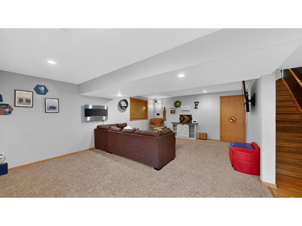 100 Capelle Street Spring Valley MN 55975 7057555 image47