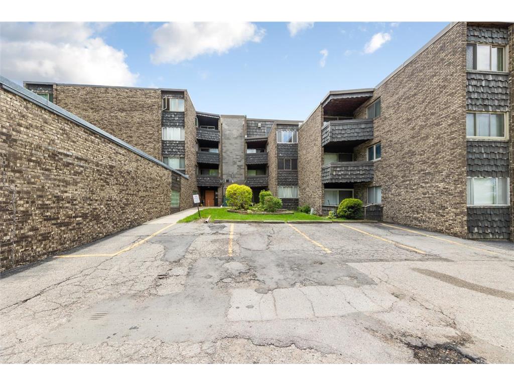 100 Cedar Street #404 Mankato MN 56001 6567474 image1