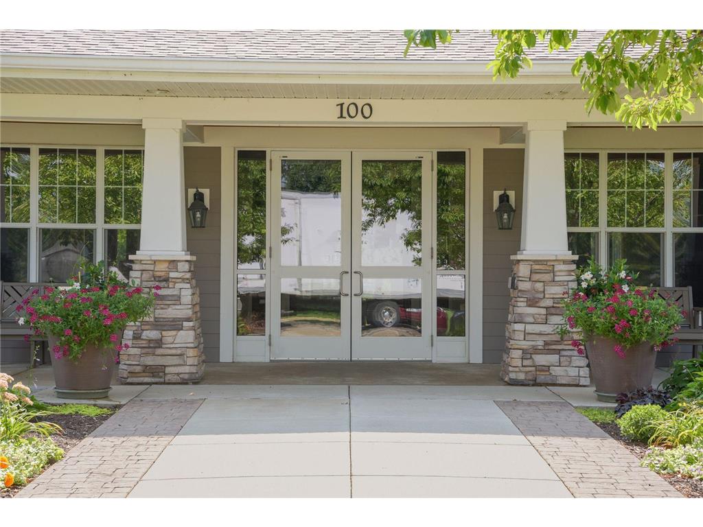 100 Clydesdale Trail #101 Medina MN 55340 7076478 image3