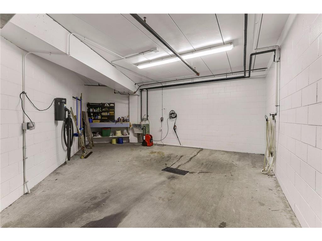 100 Clydesdale Trail #101 Medina MN 55340 7076478 image38