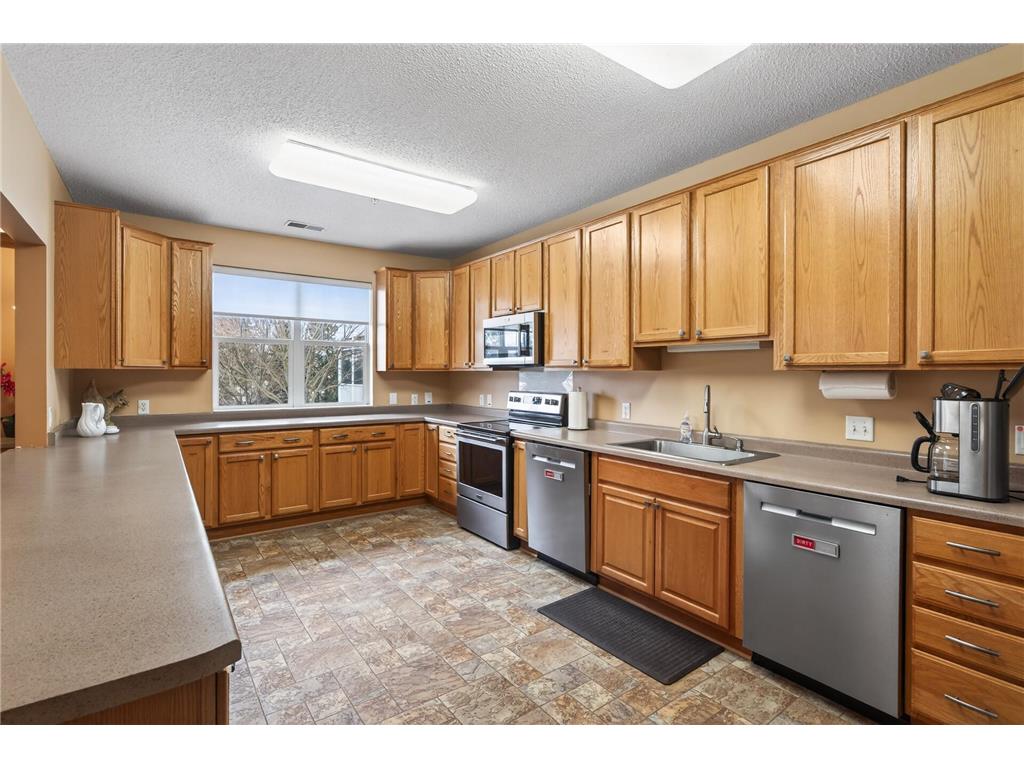 100 Clydesdale Trail #102 Medina MN 55340 7014167 image27