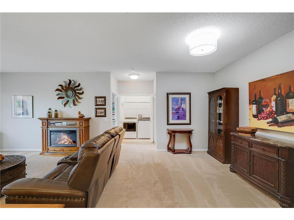 100 Clydesdale Trail #113 Medina MN 55340 7076098 image10