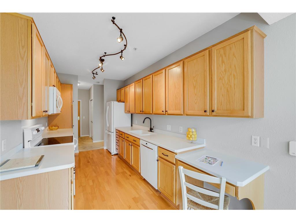 100 Clydesdale Trail #113 Medina MN 55340 7076098 image17