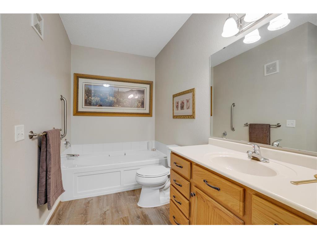100 Clydesdale Trail #113 Medina MN 55340 7076098 image27