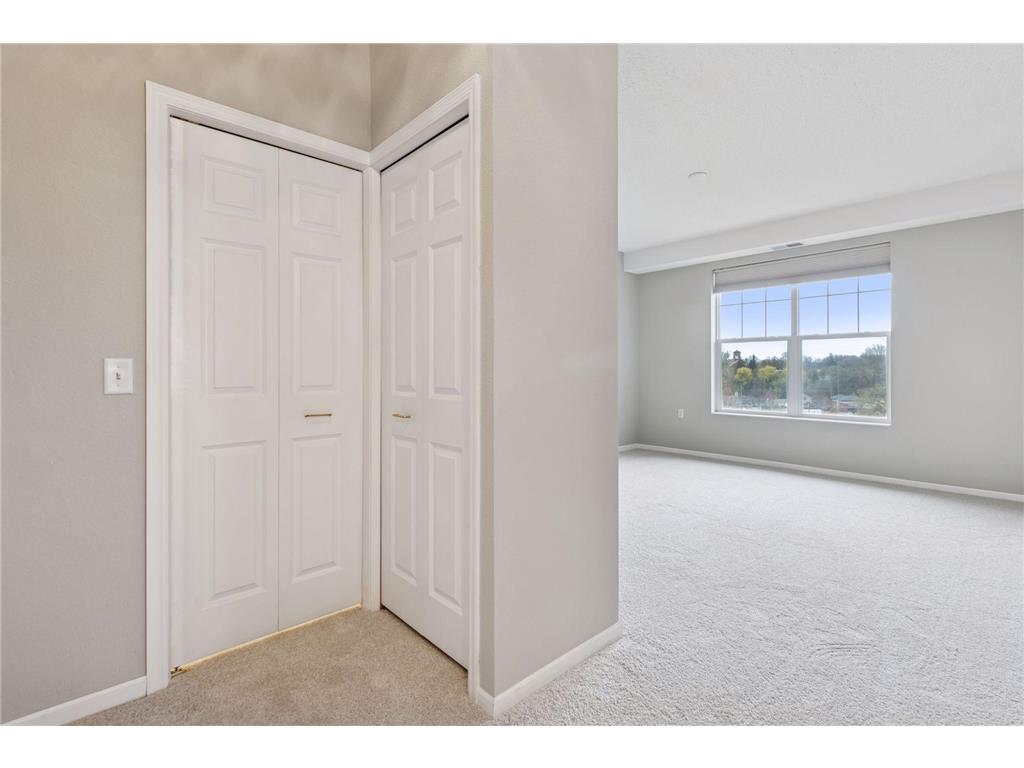 100 Clydesdale Trail #305 Medina MN 55340 7019264 image11